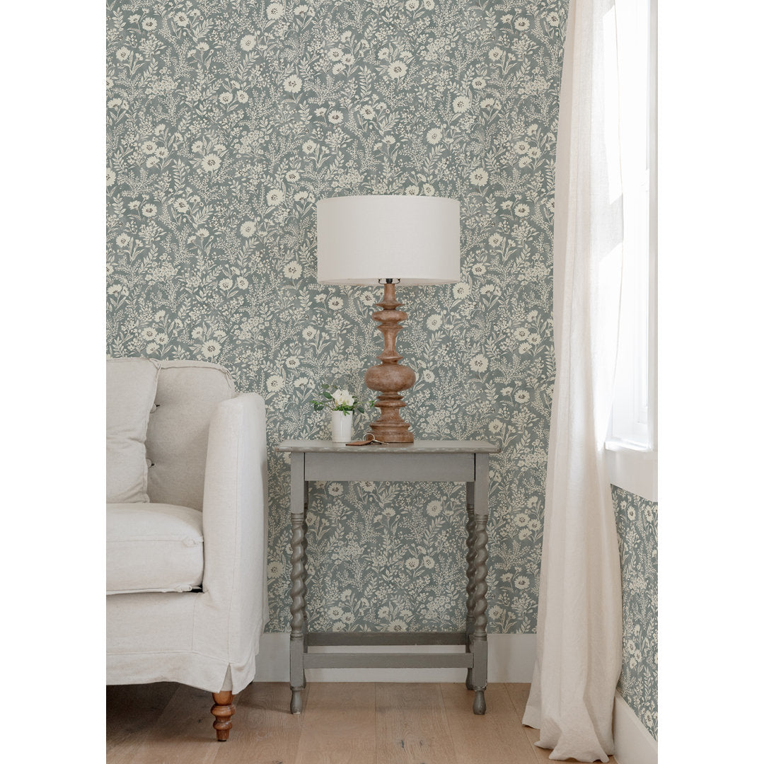 33' L x 20.5" W Wallpaper Roll Lark Manor™ Color: Blue