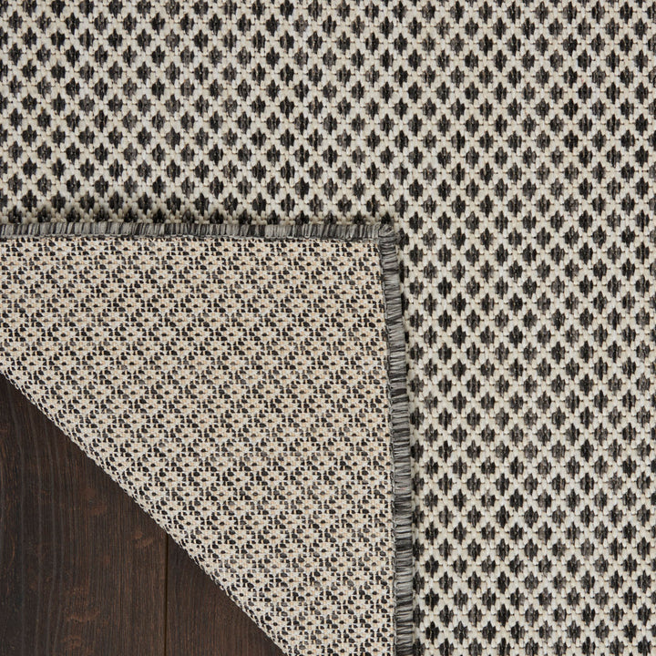 Leia Ivory/Charcoal Gray Indoor / Outdoor Area Rug Sand & Stable™ Rug Size: Rectangle 8' x 10'