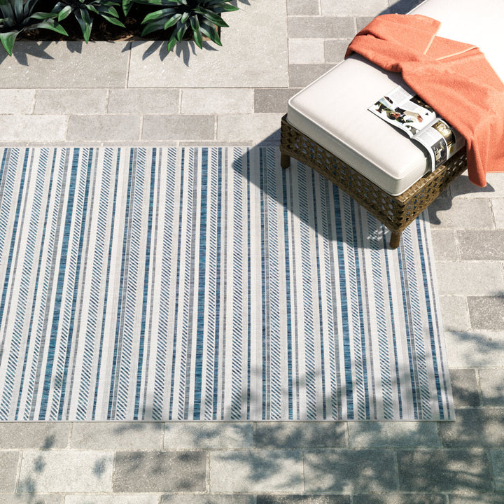 Bellino Striped Denim Indoor/Outdoor Area Rug Beachcrest Home™ Rug Size: Rectangle 4'3" x 5'11"