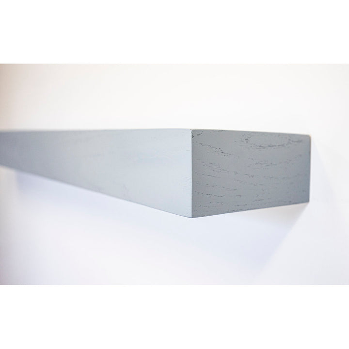 Rayne Floating Shelves Latitude Run® Size: 3" H x 28" W x 4" D Finish: Gray
