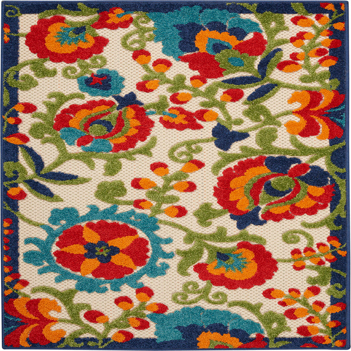 Bernia Floral Ivory/Red/Green Area Rug Wade Logan® Rug Size: Rectangle 2'8" x 4'