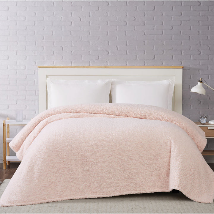 Blanket Brooklyn Loom Color: Blush Size: Queen