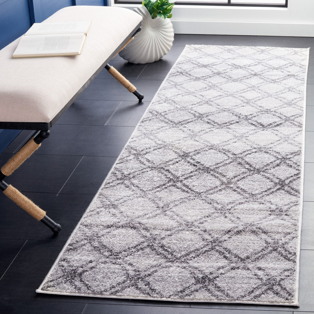 Muniz Performance Geometric Rug Union Rustic Rug Size: Runner 2'6" x 8'