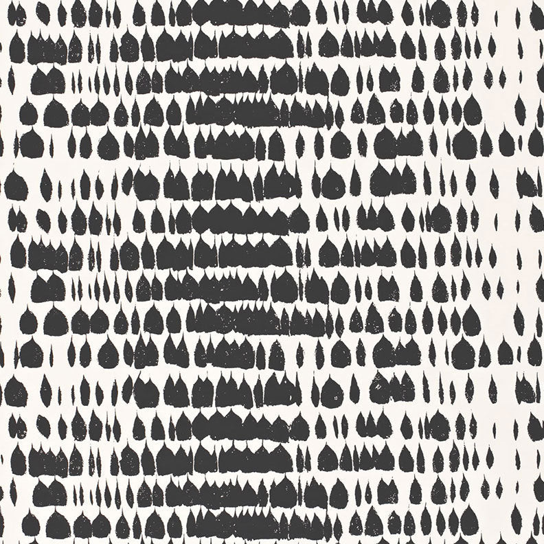 Queen Of Spain Wallpaper Schumacher Color: Black