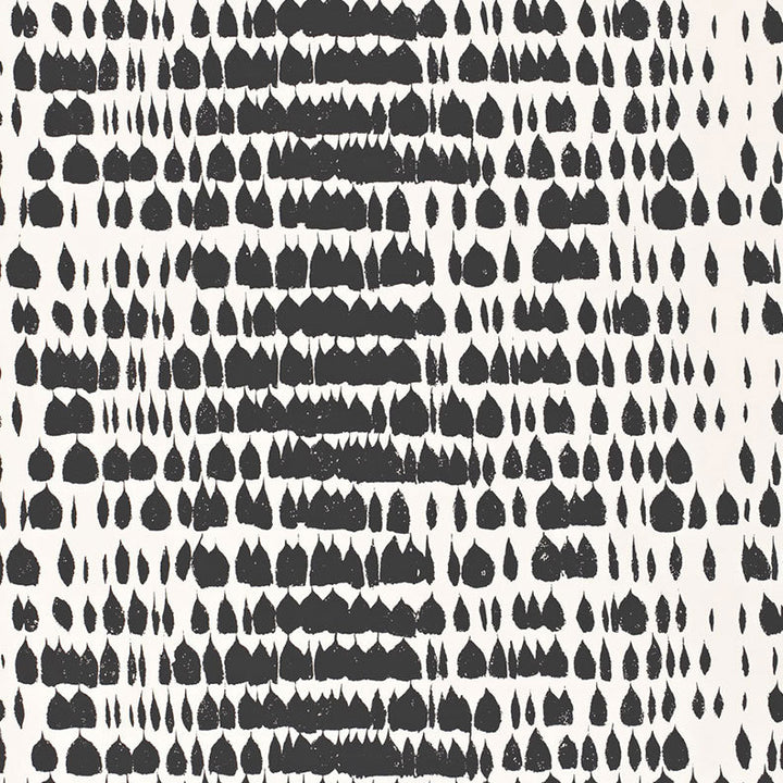 Queen Of Spain Wallpaper Schumacher Color: Black