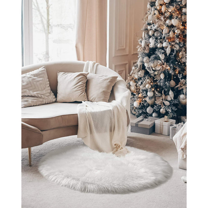 Kayzlynn Shag Faux Sheepskin White Rug Everly Quinn Rug Size: Round 6'
