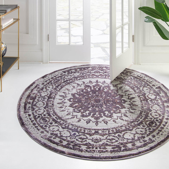 Alissa Oriental Violet Area Rug Grovelane Rug Size: Round 4'