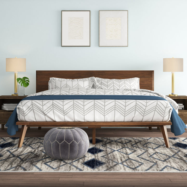 Migdalia Platform Bed Corrigan Studio® Size: King