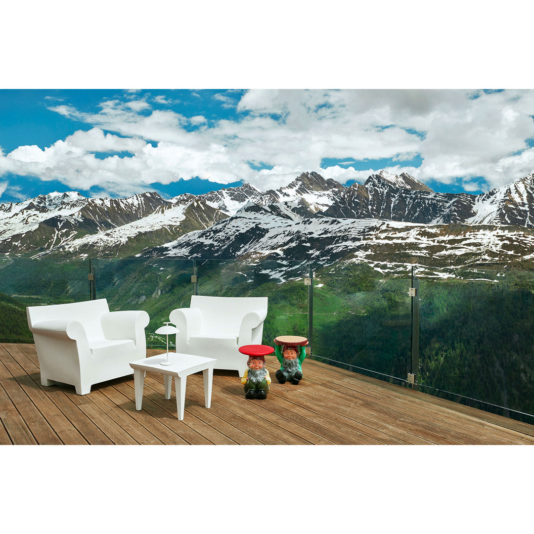 Bubble Club Table Kartell Color: Zinc White