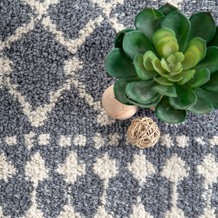 Willisville Southwestern Gray Area Rug Gracie Oaks Rug Size: Rectangle 10' x 14'