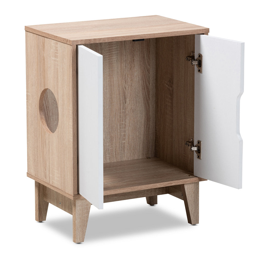 Haleyville Litter Box Enclosure Tucker Murphy Pet™ Color: Light Oak Brown/White