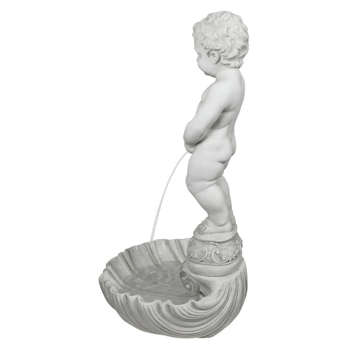Mannequin Pis Sculptural Fountain Astoria Grand