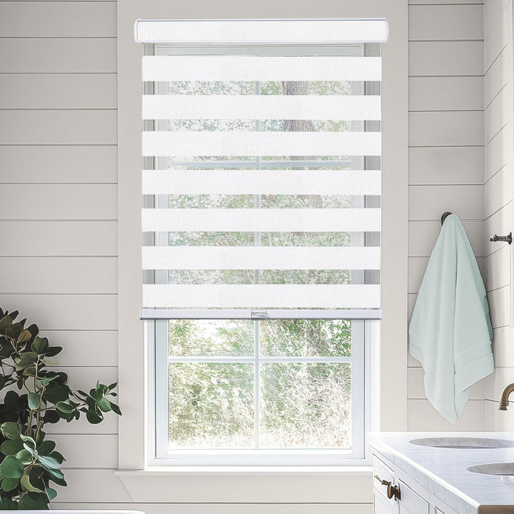 Premium Room Darkening Roller Shade Latitude Run® Length & Width: 44"W x 72"L, Finish: Basic Arctic