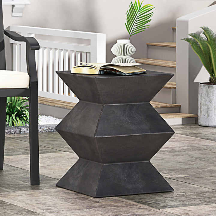 Johnnie Concrete Side Table Joss & Main