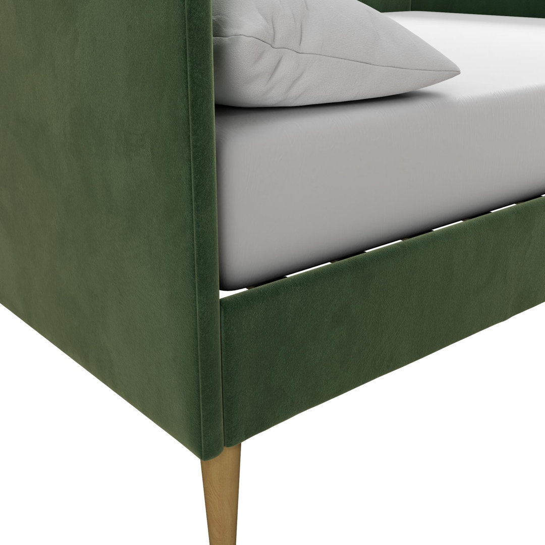 Chadlee Daybed Mercer41 Color: Green Velvet Size: Twin