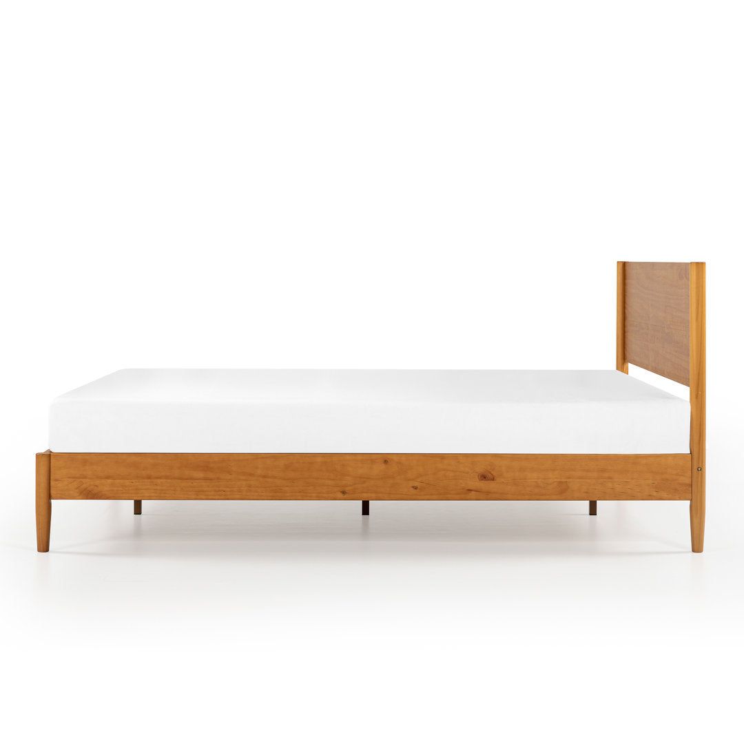 Davyan Low Profile Mid-Century Modern Platform Bed George Oliver Mattress Size: Queen