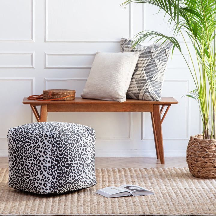 Trevail Outdoor Ottoman with Cushion Everly Quinn Cushion Color: Gray