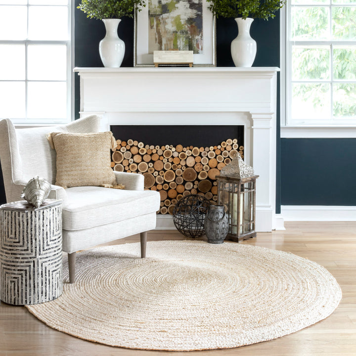 Cruise Handmade Braided Jute Area Rug in Off White Highland Dunes Rug Size: Round 6'