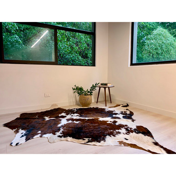 Oavia Real 6' x 7' Cowhide Brown/Black Area Rug Millwood Pines