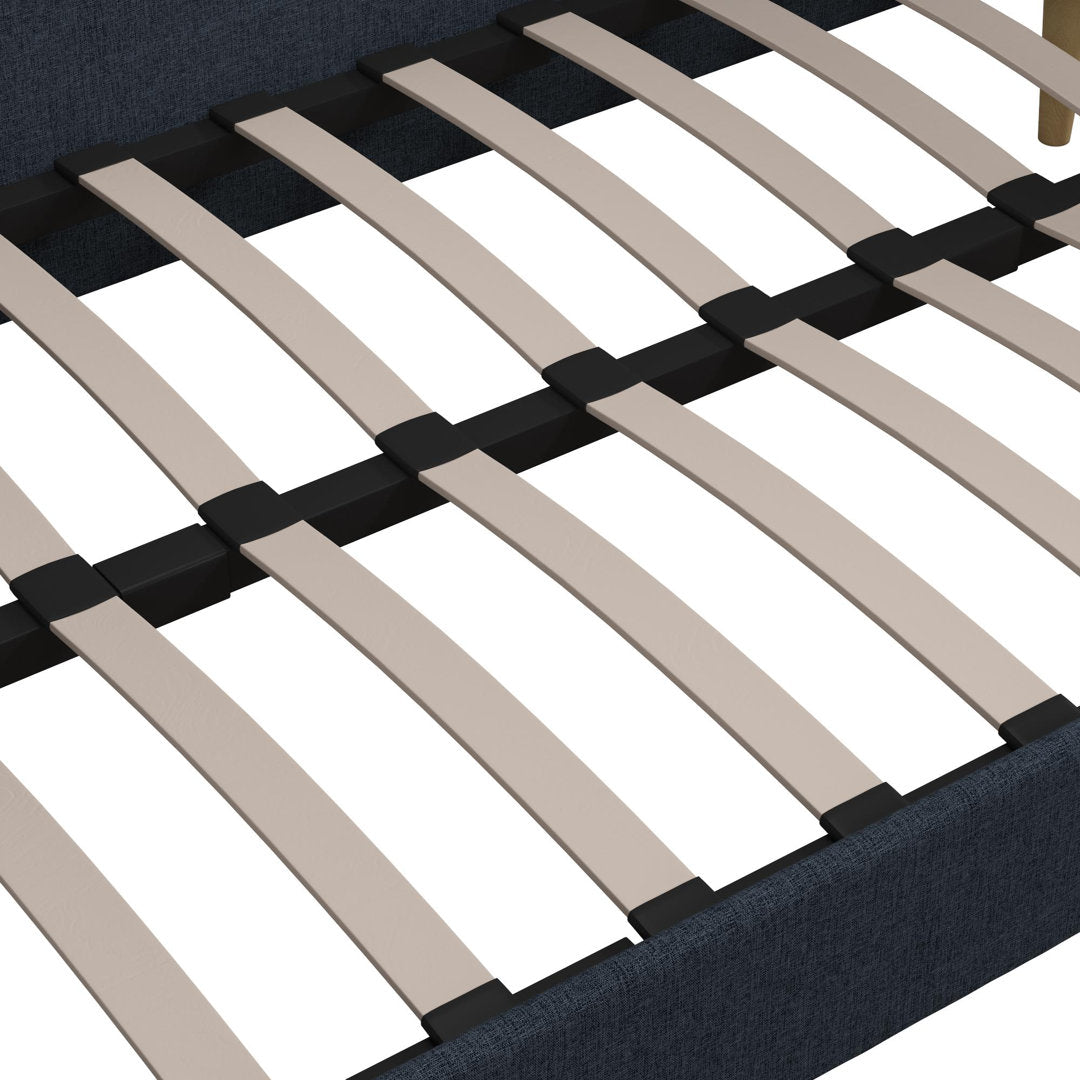 Chadlee Daybed Mercer41 Color: Navy Size: Twin