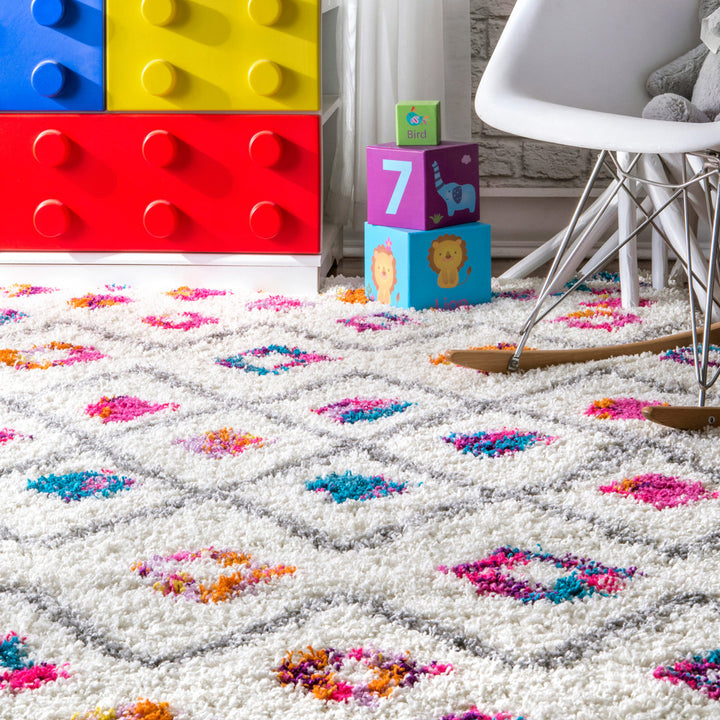 Abramson Bohemian Diamond Trellis Shag Pink/Ivory Rug Mack & Milo™ Rug Size: Rectangle 7'10" x 10'