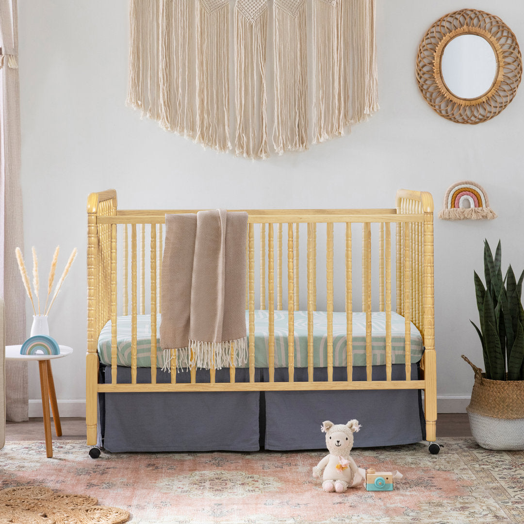 Jenny Lind 3-in-1 Convertible Crib daVinci Color: Natural