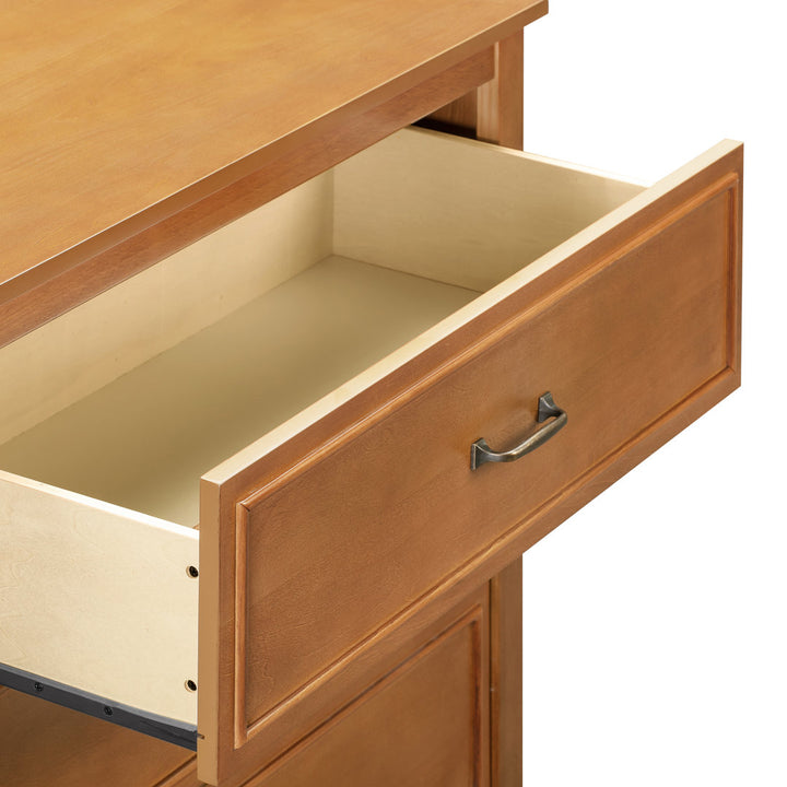 Charlie 3 Drawer Dresser daVinci Color: Chestnut