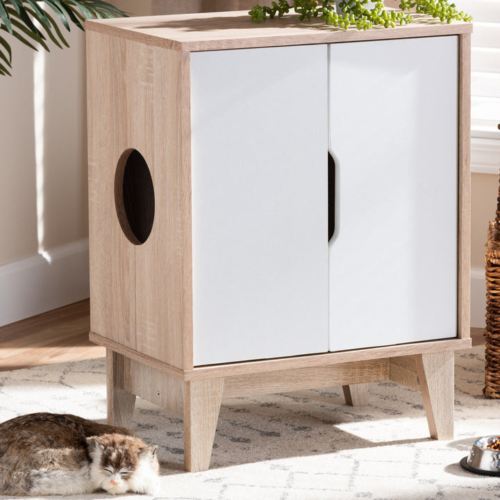 Haleyville Litter Box Enclosure Tucker Murphy Pet™ Color: Light Oak Brown/White