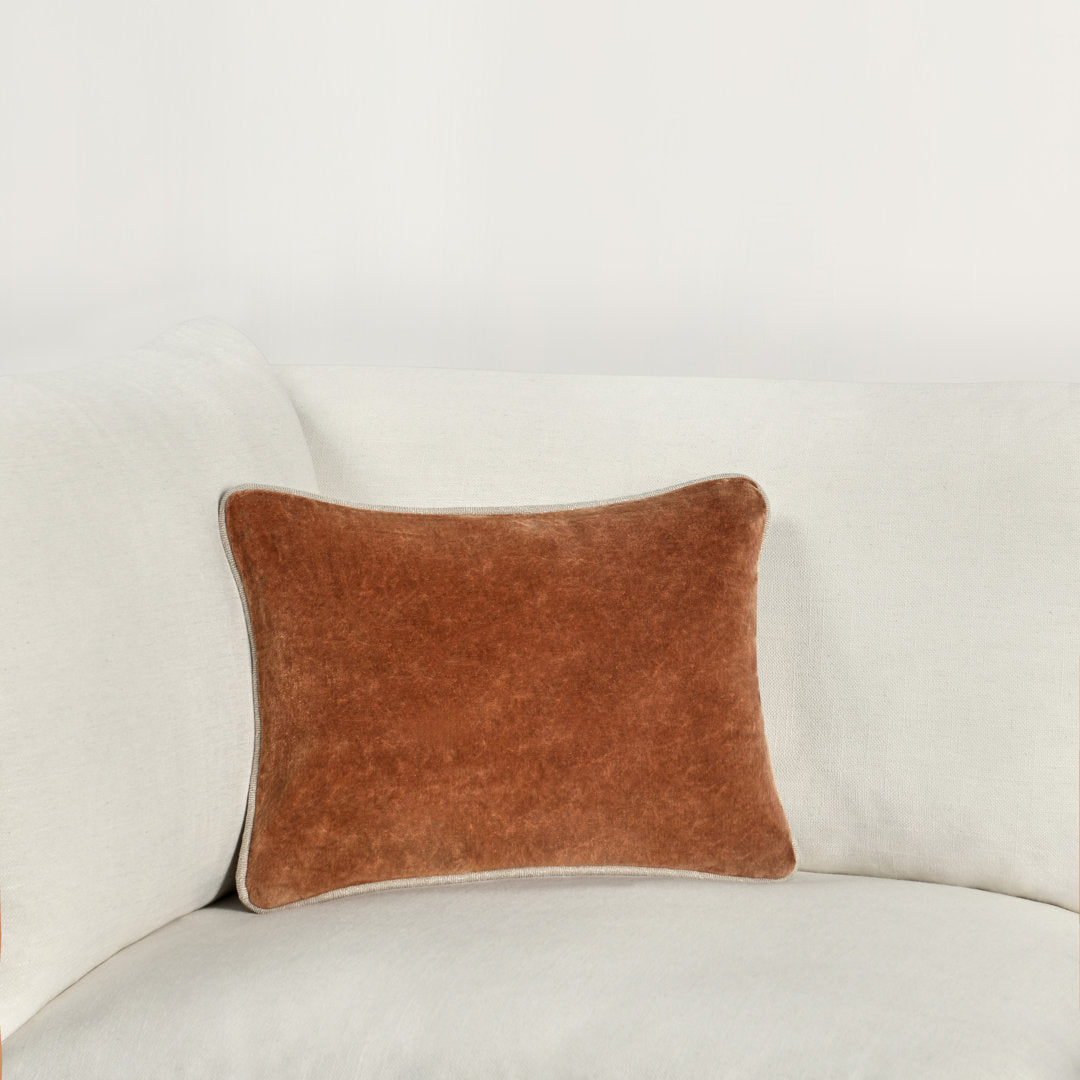 Goodall Pillow Cover & Insert Birch Lane™ Size: 12"H x 16"W Shape: Rectangular