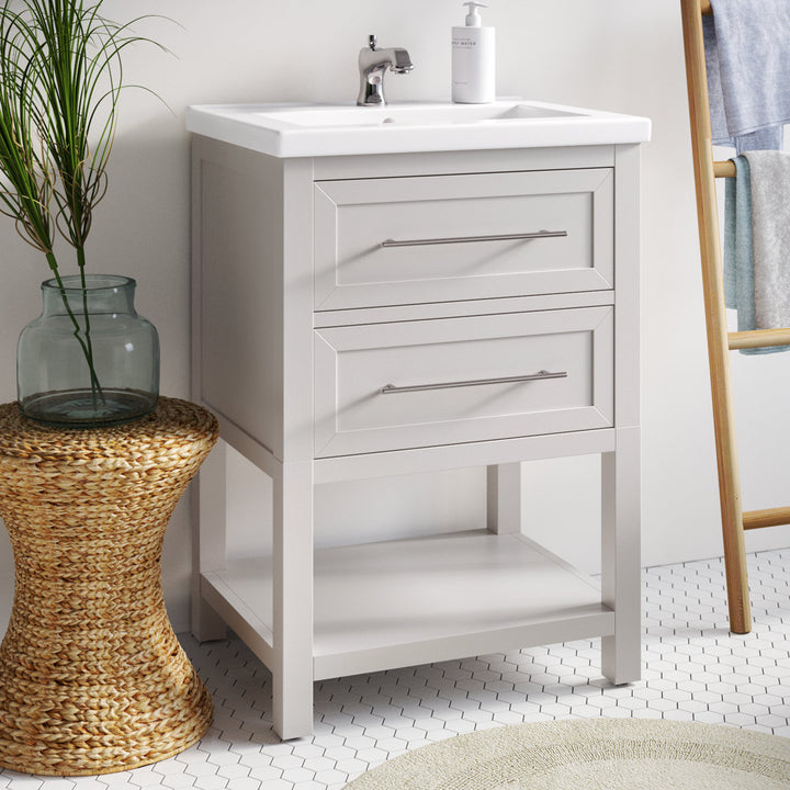 Bickley 24" Single Bathroom Vanity with Ceramic Top Beachcrest Home™ Base Finish: White