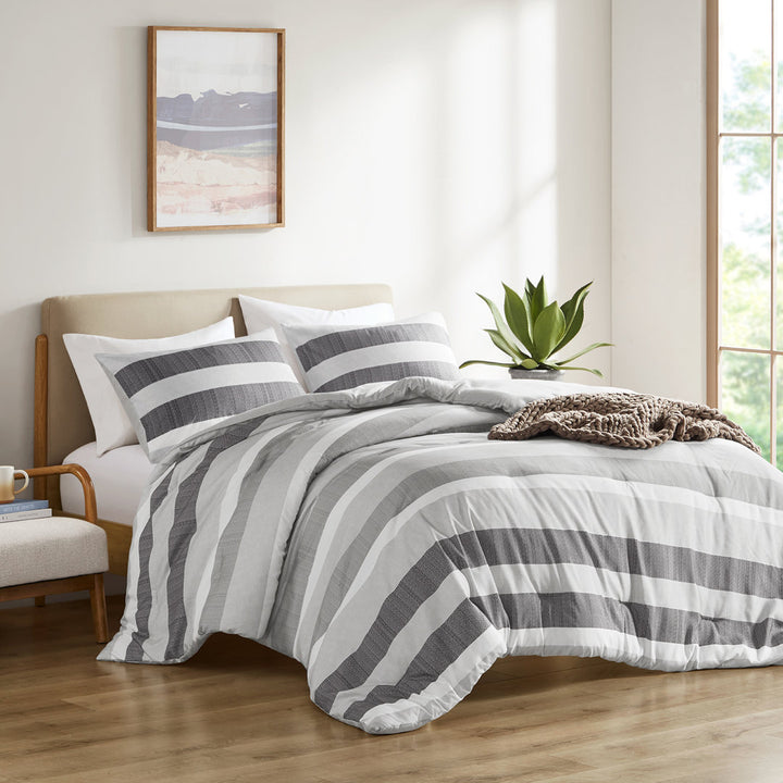 Blake Stripe Textured Print Microfiber Comforter Set 510 Design Color: Black/Gray Size: Queen Comforter + 2 Standard Shams