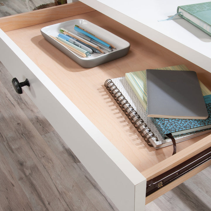Willams Desk Laurel Foundry Modern Farmhouse® Color: Soft White