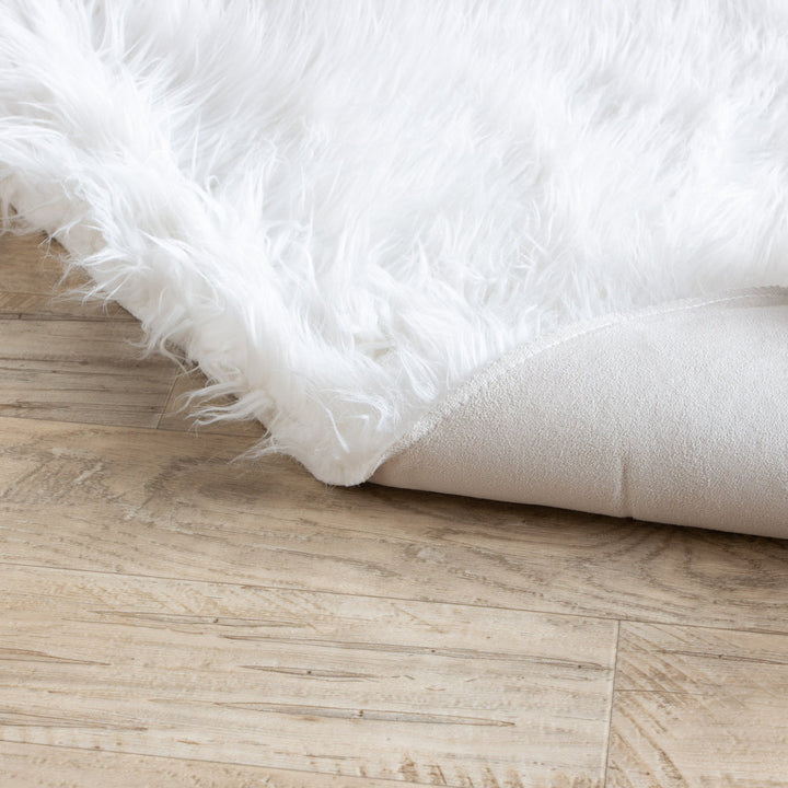 Diller White Faux Sheepskin Fur Machine Washable Shag Fluffy Area Rug Willa Arlo™ Interiors Rug Size: Round 3'