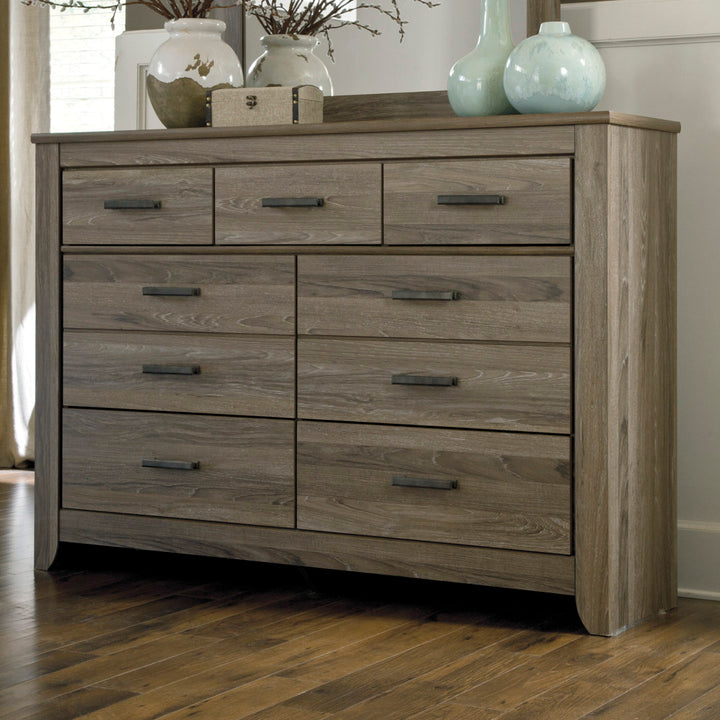 Arcada 7-Drawer 61.26'' W Dresser August Grove®