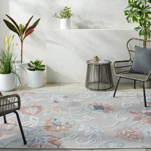 Lakeside Loomed Luxury Rug