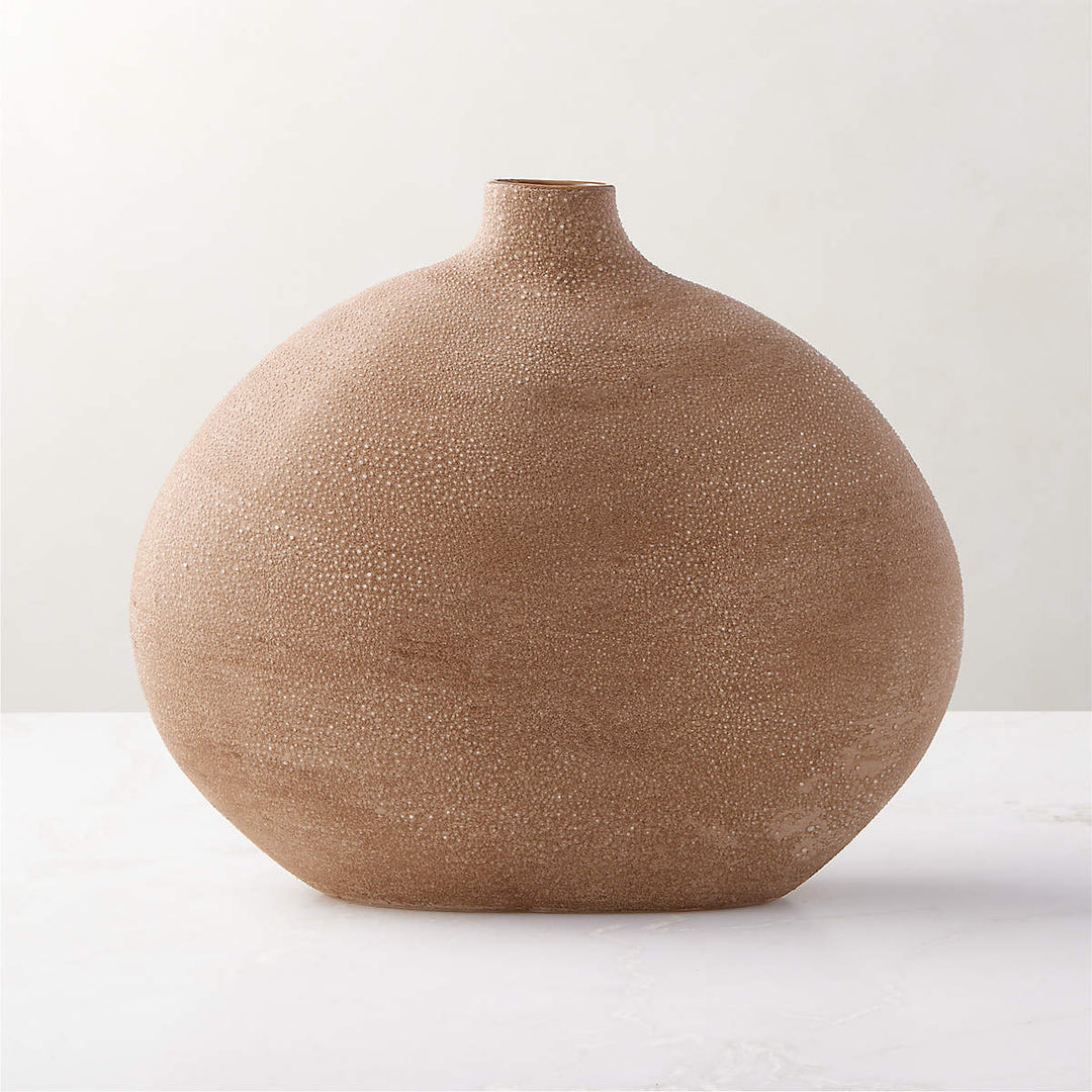 HAUTE TAN CERAMIC VASE SHORT