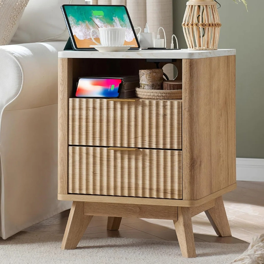 Hardester Vintage 2 Drawer Nightstand