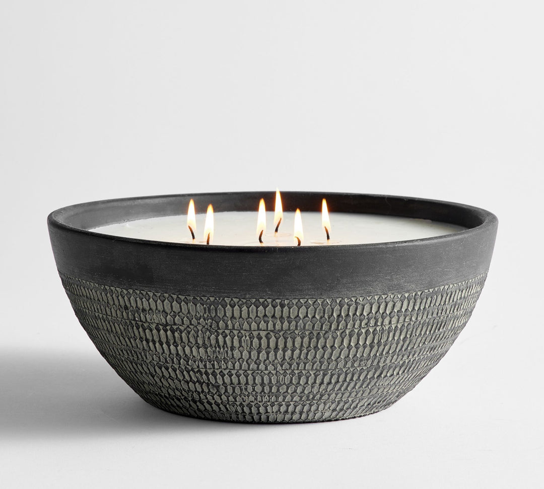 Frasier Scent Collection Santal and Cedar Large Candle