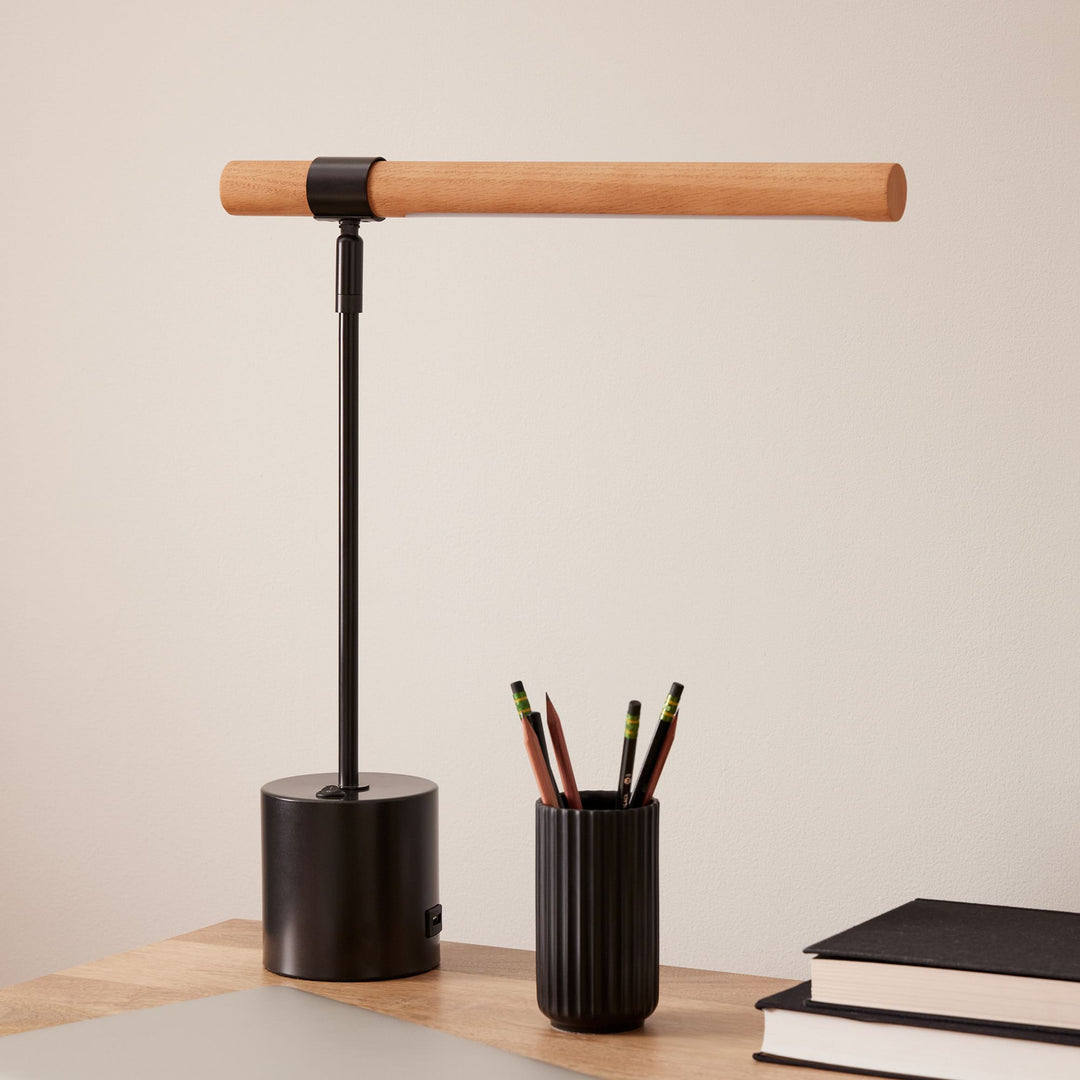 Linear Wood LED USB Table Lamp