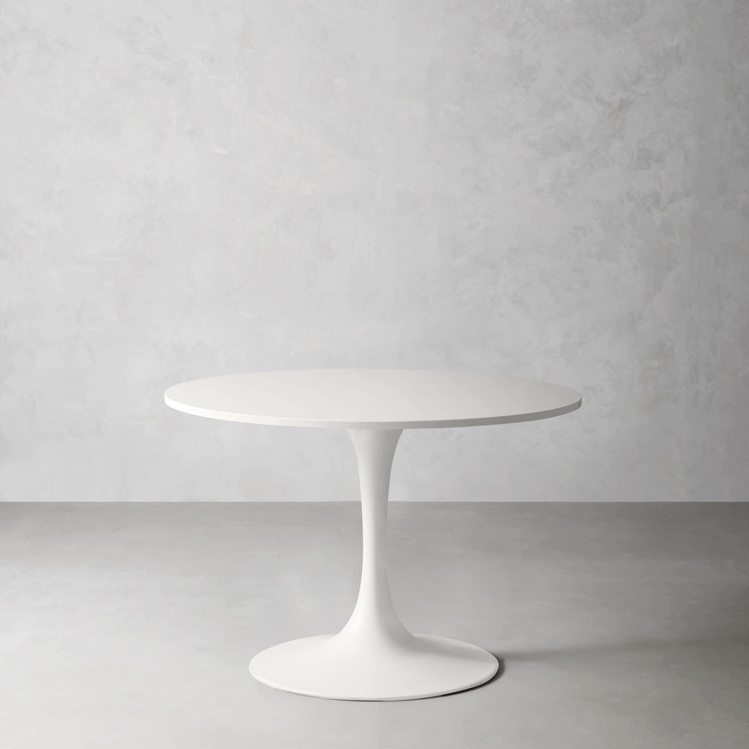 Tulip Round Pedestal Dining Table
