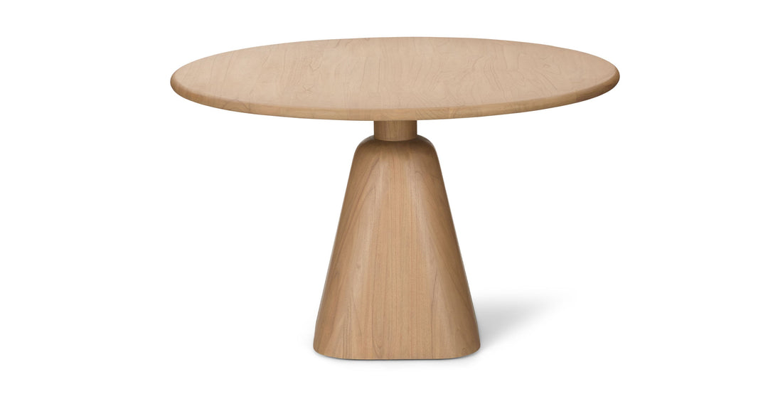 Kurasi Dining Table