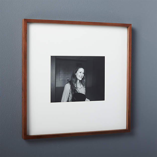 Gallery Walnut Picture Frame With Frame-8''x10''