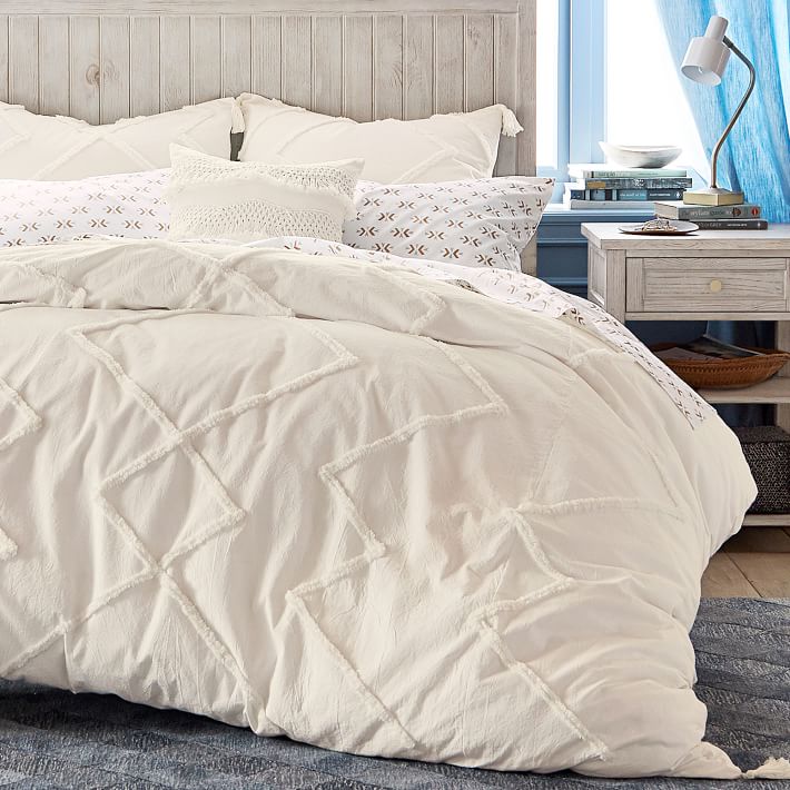 Ashlyn Tufted Organic Duvet Cover Queen