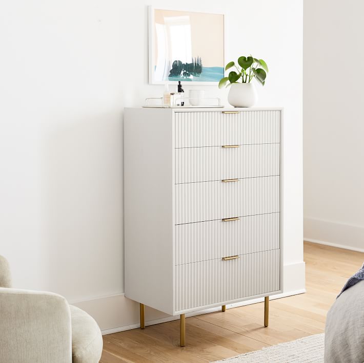 Quinn Lacquer 5 Drawer Dresser Haze Antique Brass