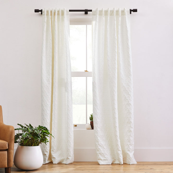 Honeycomb Jacquard Curtain Pearl 84
