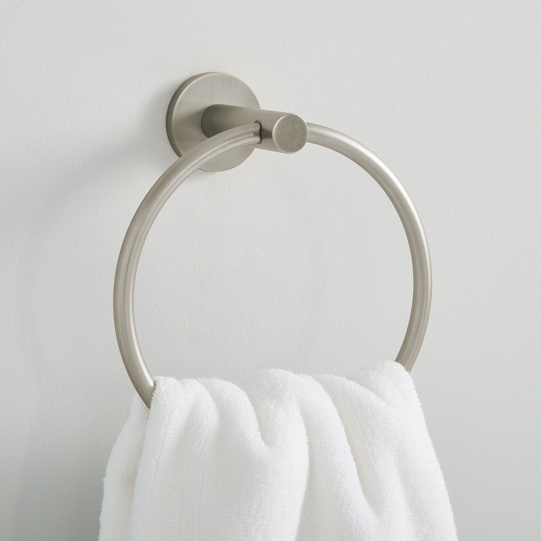 Modern Overhang Bathroom Hardware Towel Ring