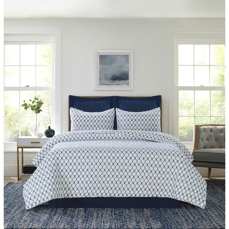 Donley Reversible Quilt Set