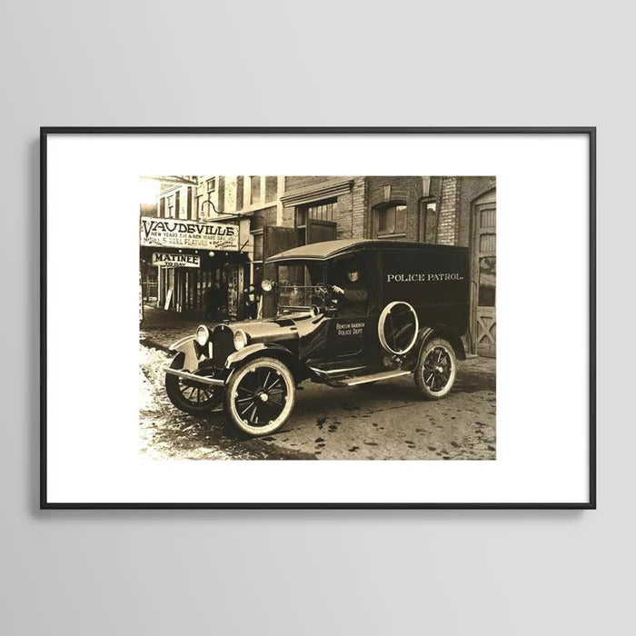 Vintage Police Car Framed Art Print-19"X13"
