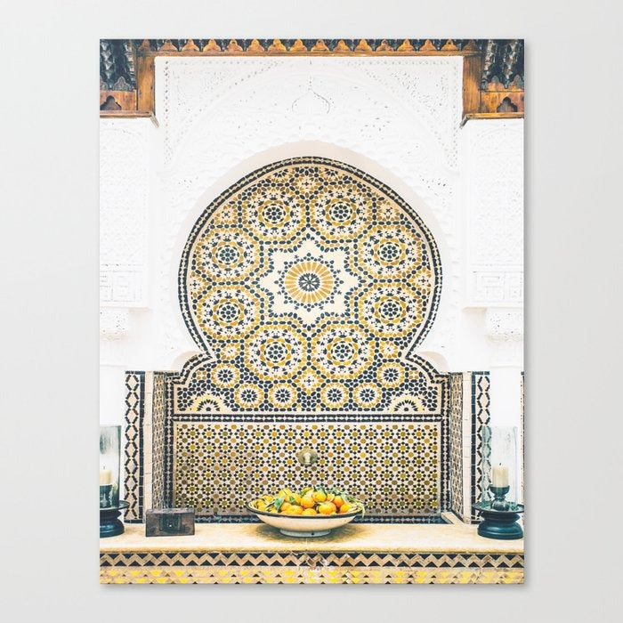 Mosaic fountain Canvas Print