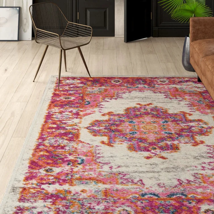 Abbate Oriental Area Rug in Ivory/Pink new